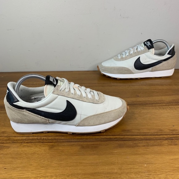 Nike Shoes - Nike Daybreak Pale Ivory Womens Sneaker Size 7.5